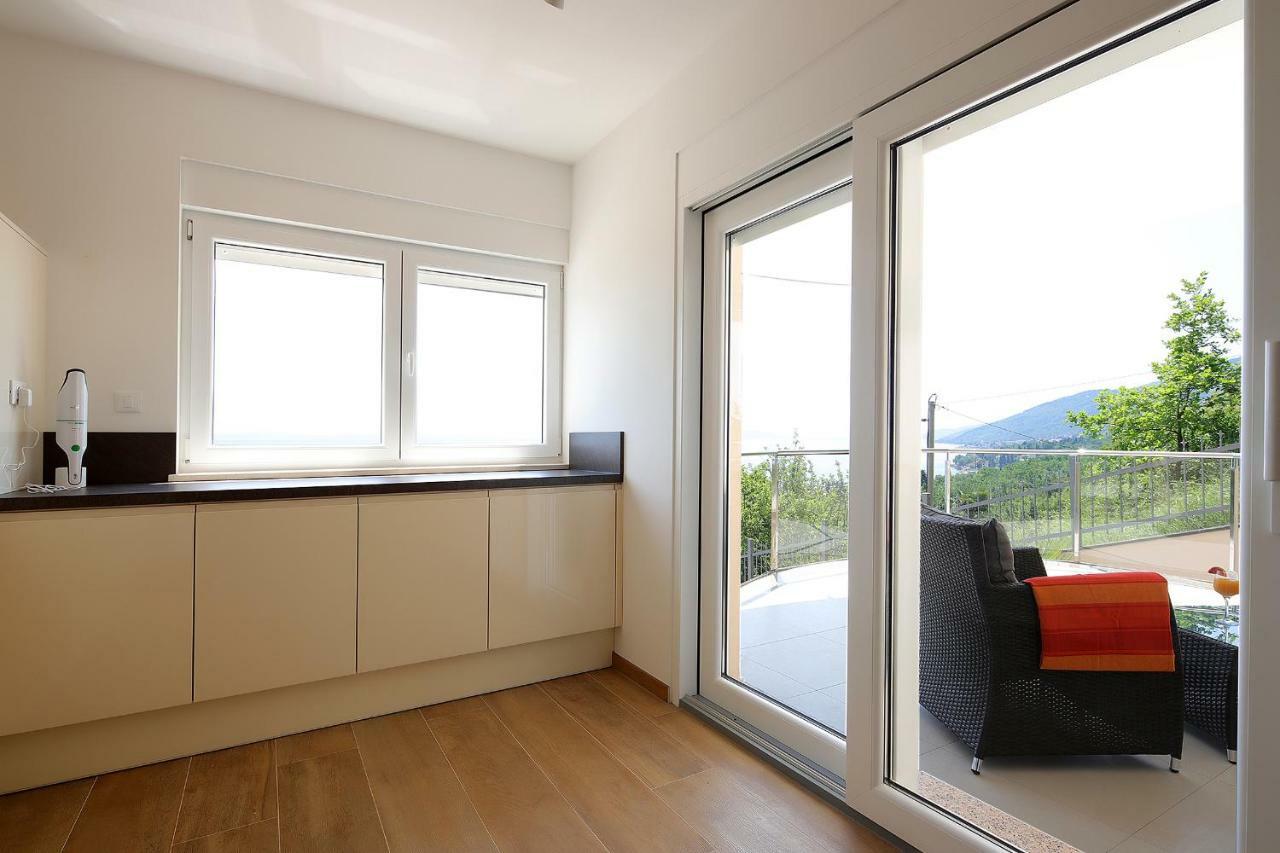 Camelia Apartment Opatija Exterior photo